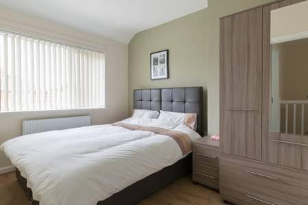 Solihull/Nec/Airport 3 Bedroom Semi-Detached House Birmingham Exterior photo
